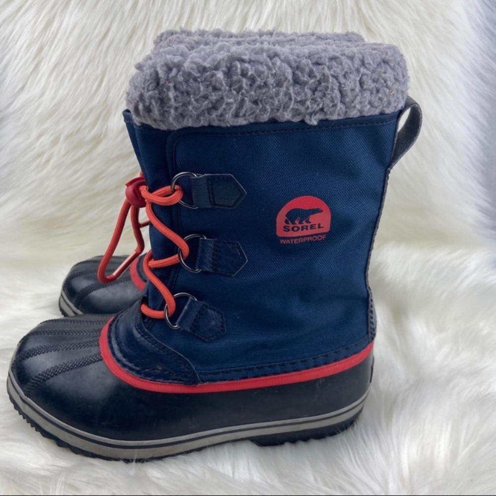 SOREL WINTER BOOTS
